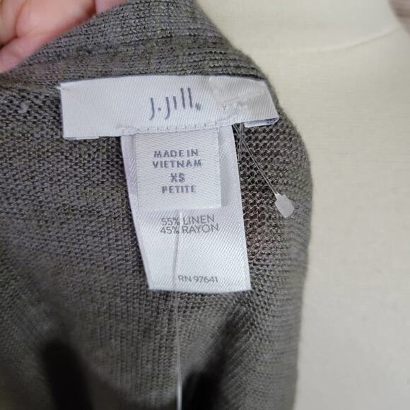 NWT J Jill V Neck Three Button Lightweight Green Caraway Cardigan XSP - Picture 5 of 5